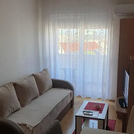 Borko 3-2 Apartment